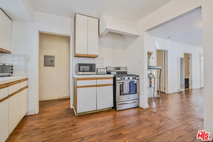 1817 17th Street, Santa Monica, California 90404