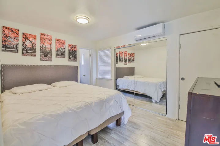 1817 17th Street, Santa Monica, California 90404