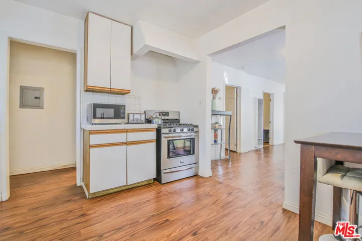 1817 17th Street, Santa Monica, California 90404