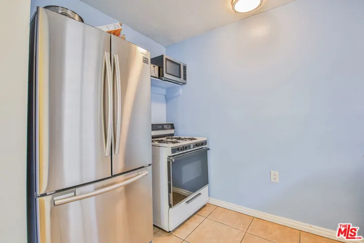 1817 17th Street, Santa Monica, California 90404