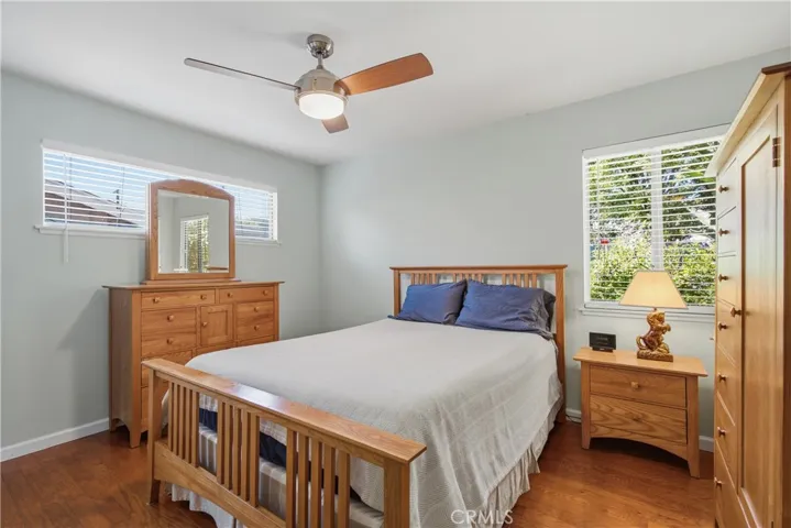 7815 Faust, West Hills, California 91304