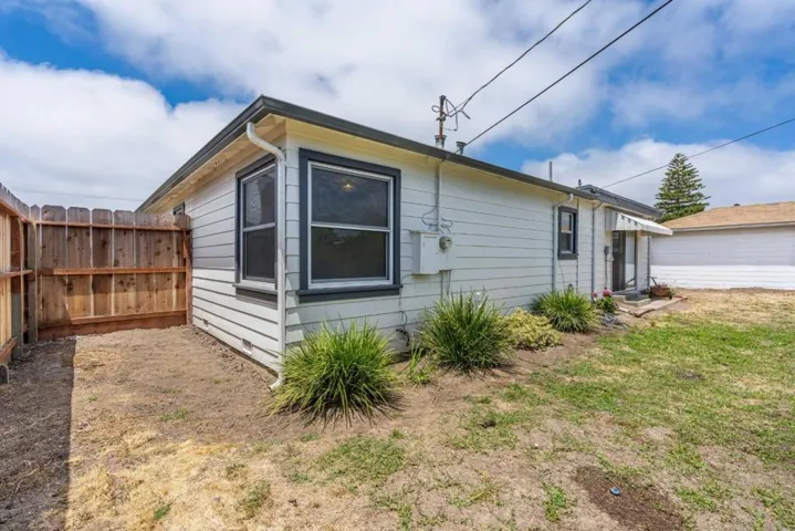 1242 Adams Street, Salinas, California 93906