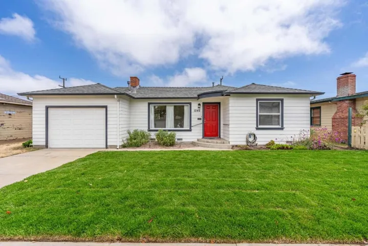 1242 Adams Street, Salinas, California 93906