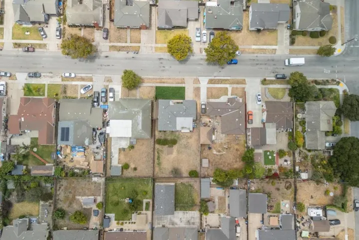 1242 Adams Street, Salinas, California 93906