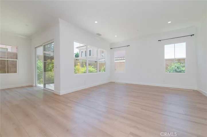 60 Quentin, Irvine, California 92620