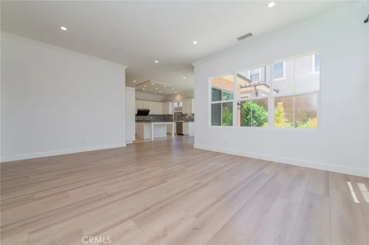 60 Quentin, Irvine, California 92620