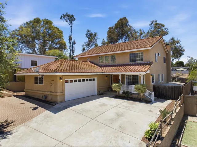 217 Camille Way, Vista, California 92083