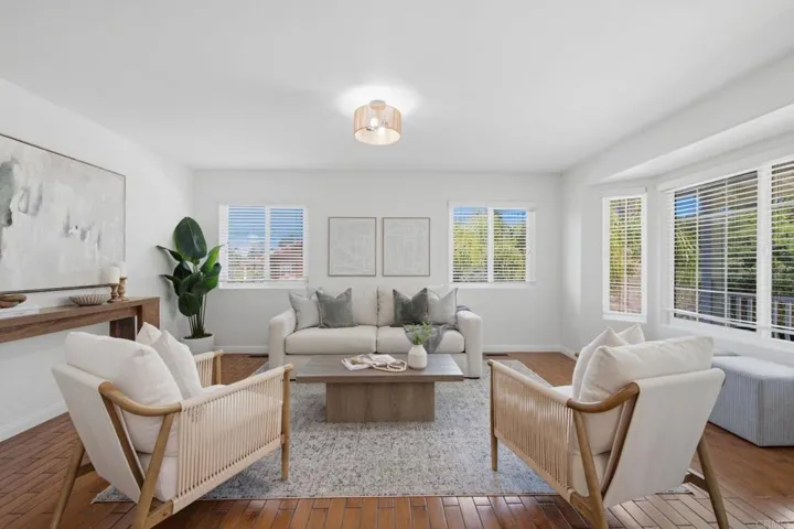 217 Camille Way, Vista, California 92083