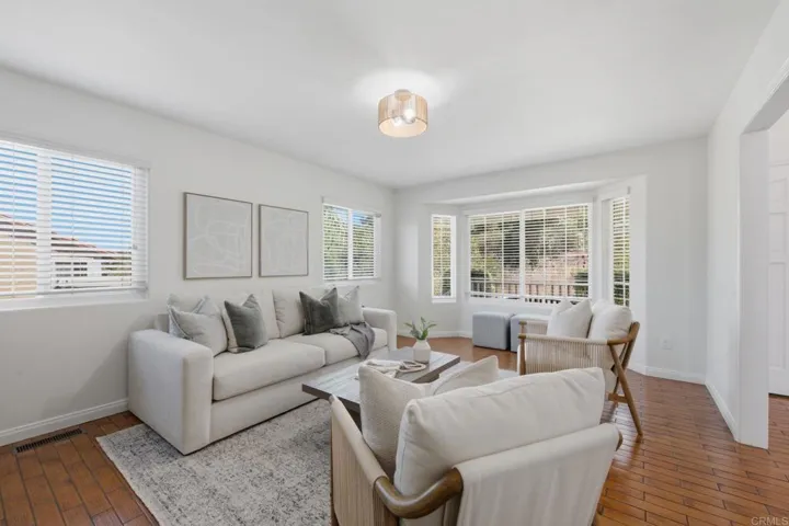 217 Camille Way, Vista, California 92083