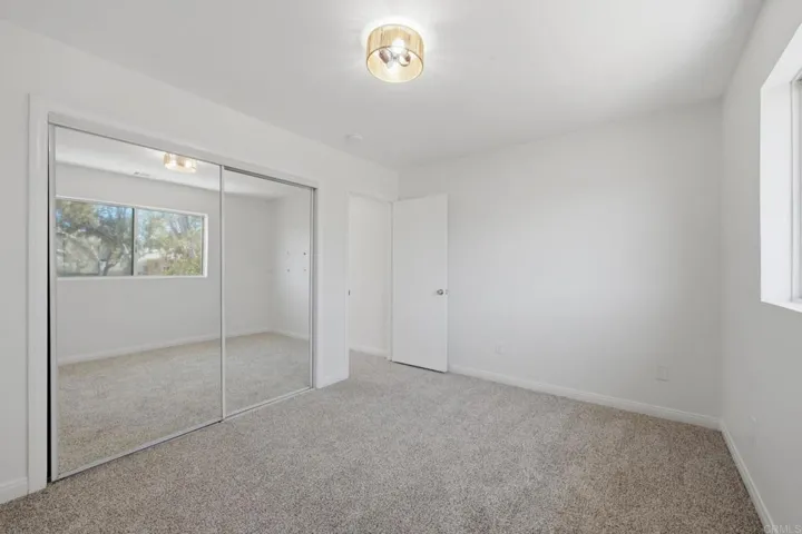 217 Camille Way, Vista, California 92083