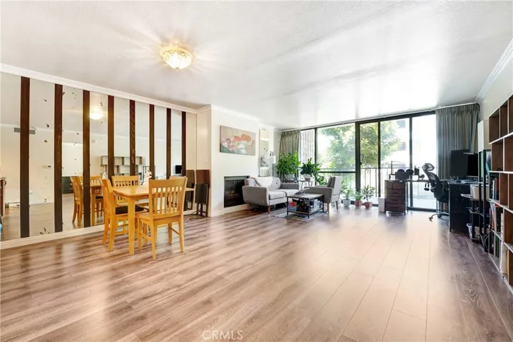10966 Rochester 1b, Los Angeles, California 90024
