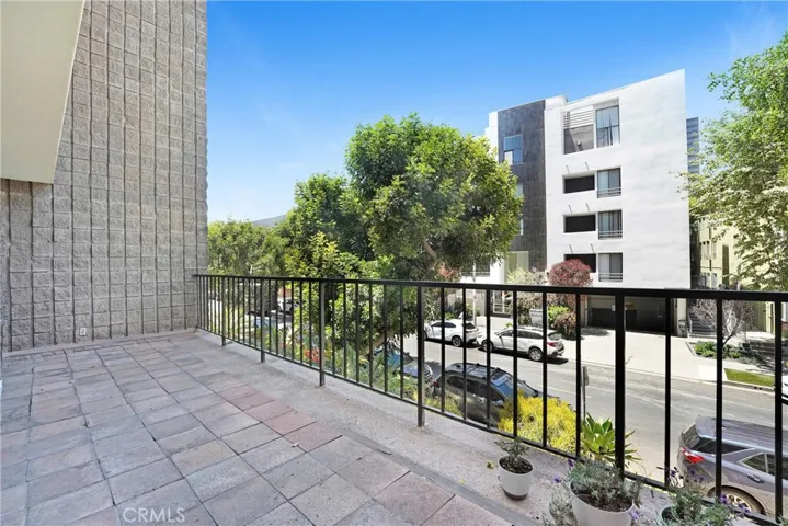 10966 Rochester 1b, Los Angeles, California 90024