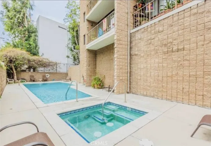 10966 Rochester 1b, Los Angeles, California 90024