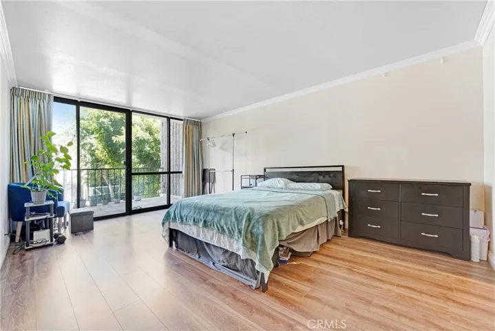 10966 Rochester 1b, Los Angeles, California 90024