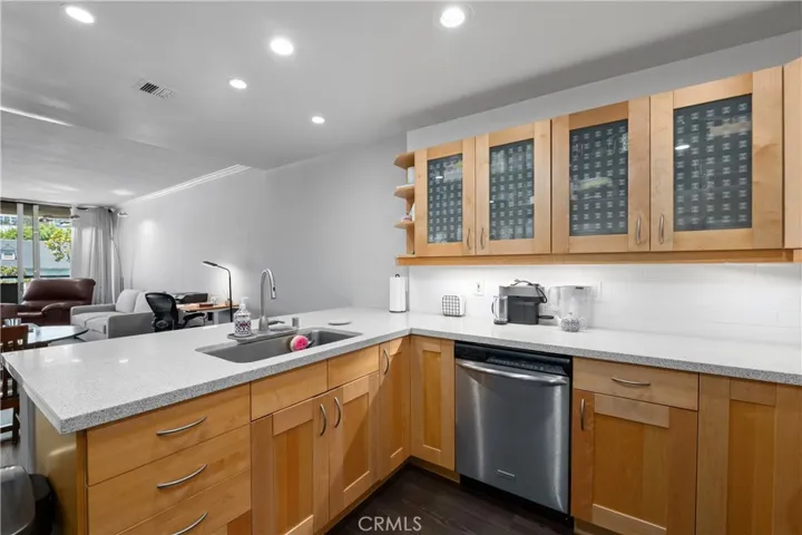 11044 Ophir 403, Los Angeles, California 90024