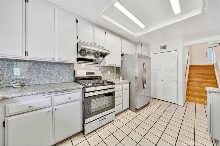 1144 Walnut Grove Ave C, Rosemead, California 91770