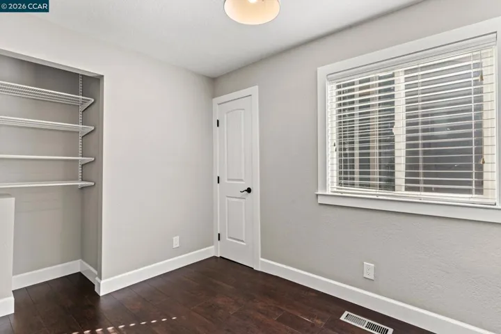 557 43rd St, Oakland, California 94609