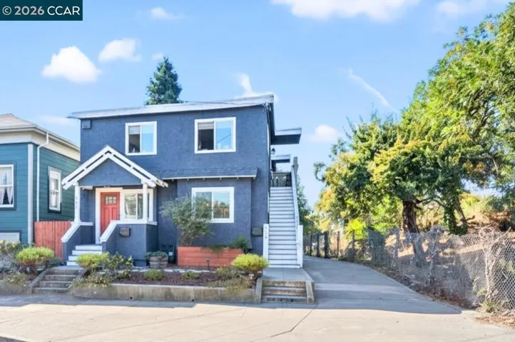 557 43rd St, Oakland, California 94609