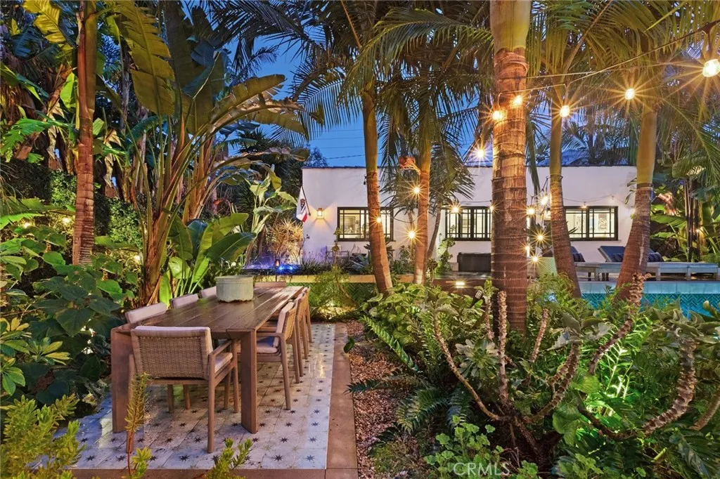 Gorgeous Garden