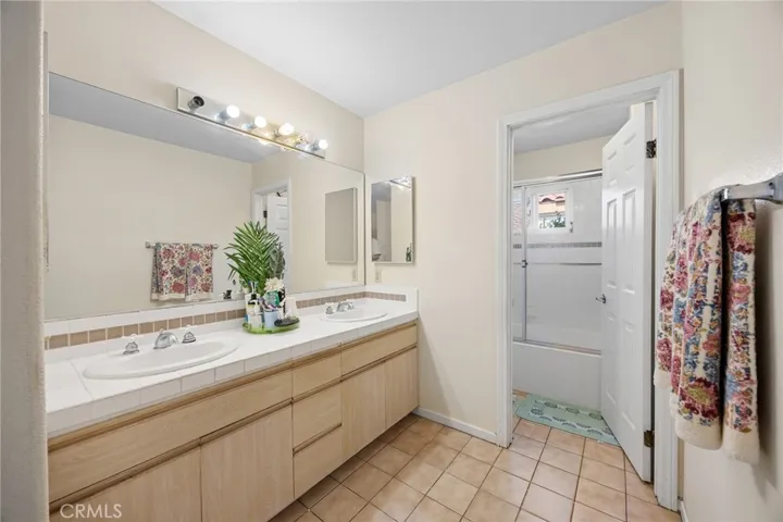 Primiary Bathroom