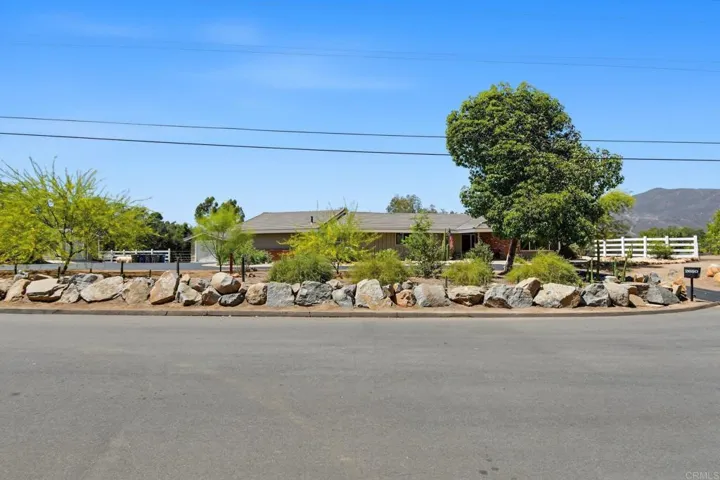 2650 Calle De Compadres, Alpine, California 91901