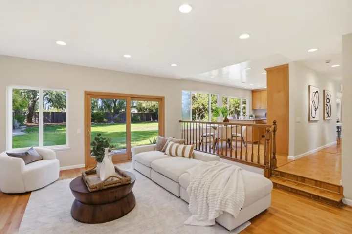 560 Tawny Drive, Pleasanton, California 94566