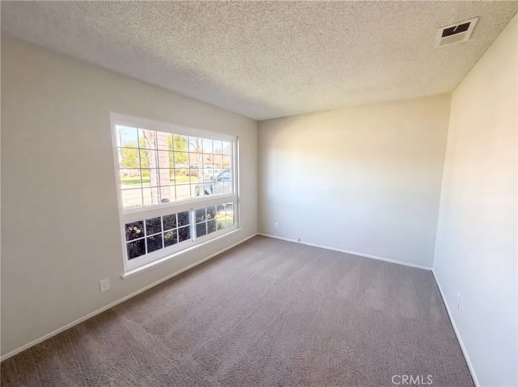 648 Brentwood, Upland, California 91786 — photo 4