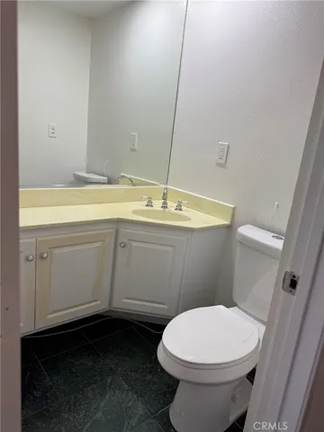 10425 Larwin Avenue, Los Angeles, California 91311