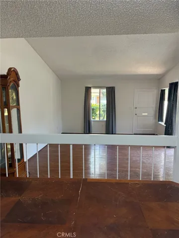 10425 Larwin Avenue, Los Angeles, California 91311