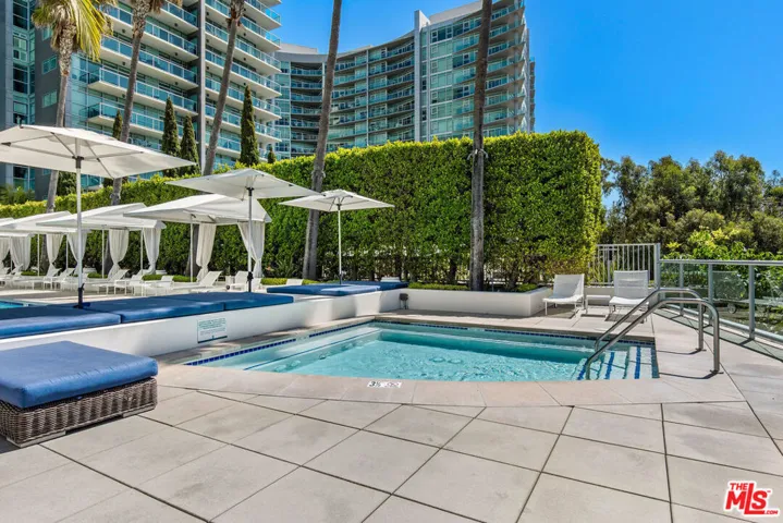 13700 Marina Pointe Drive 1016, Marina Del Rey, California 90292