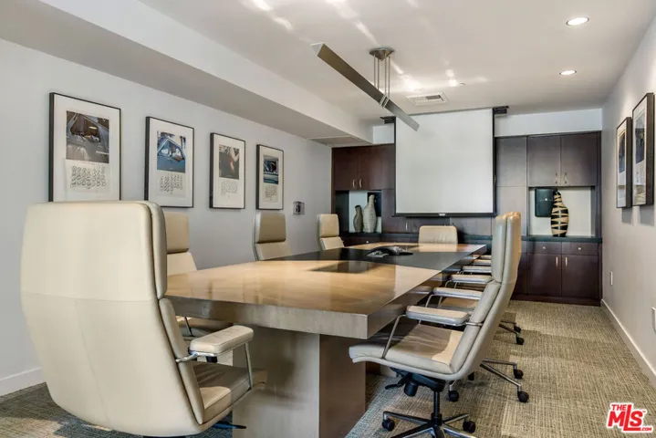 13700 Marina Pointe Drive 1016, Marina Del Rey, California 90292