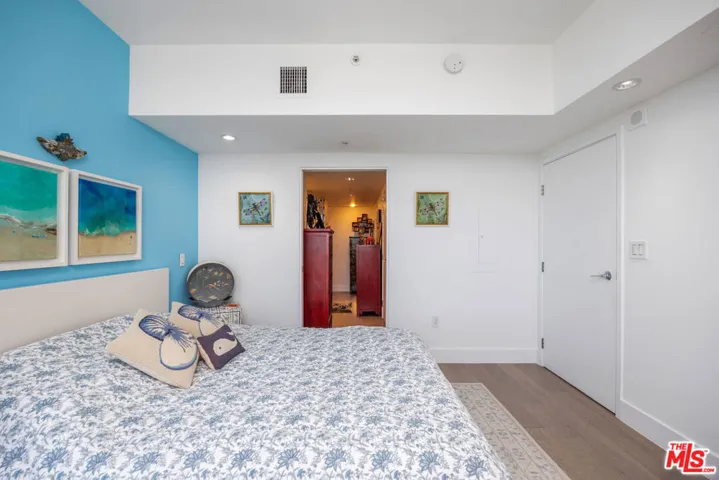 13700 Marina Pointe Drive 1016, Marina Del Rey, California 90292
