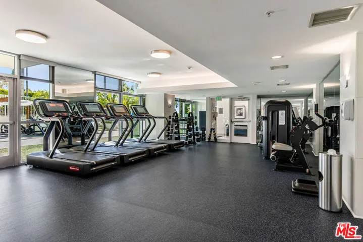 13700 Marina Pointe Drive 1016, Marina Del Rey, California 90292