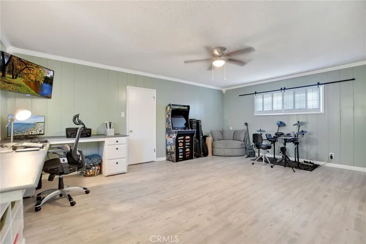510 Fernshaw, La Verne, California 91750