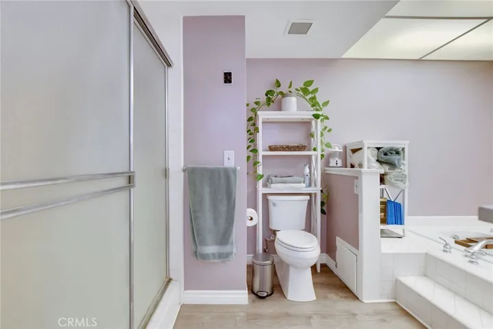 510 Fernshaw, La Verne, California 91750