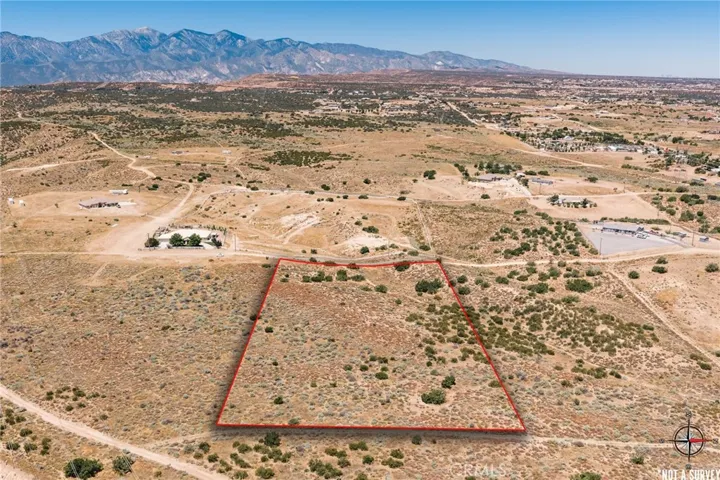 0 Mesa Linda, Oak Hills, California 92344