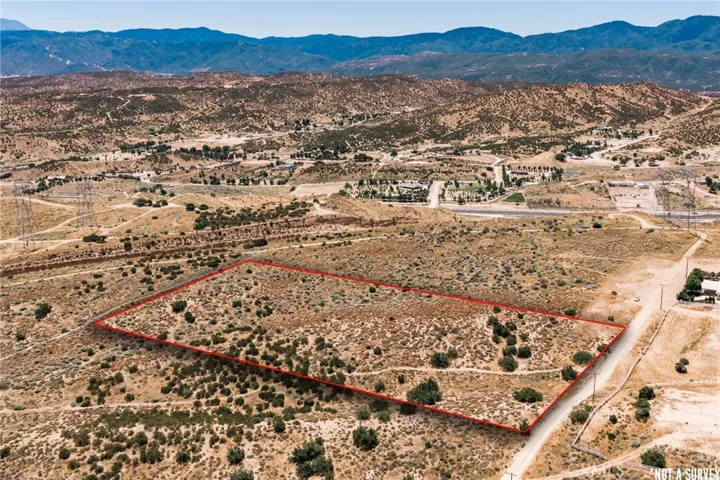 0 Mesa Linda, Oak Hills, California 92344