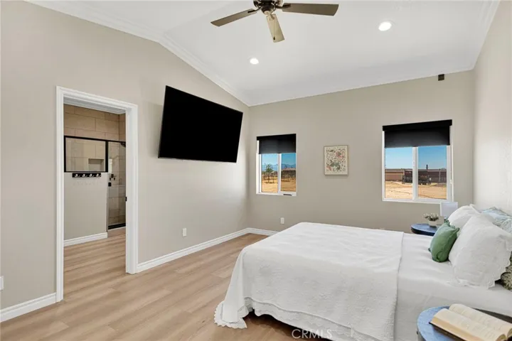 10770 Chipmunk, Apple Valley, California 92308