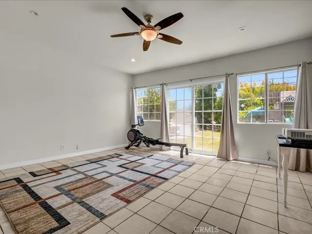 5072 Gardenia, Long Beach, California 90807