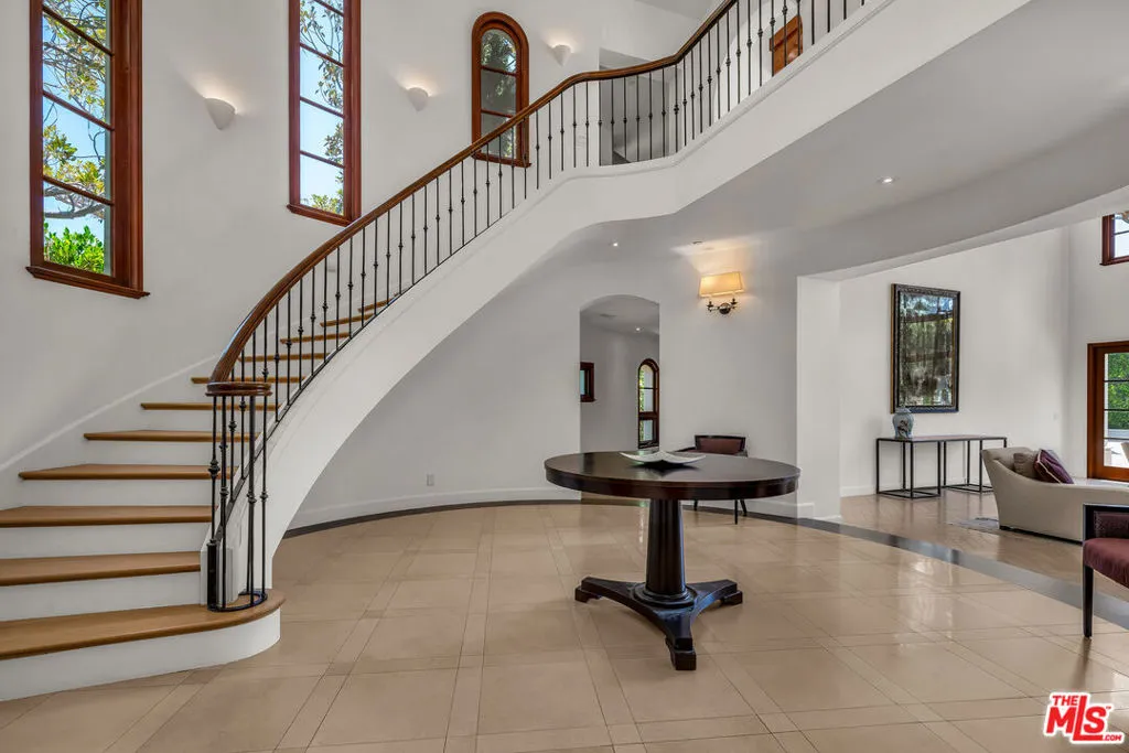 2134 La Mesa Drive, Santa Monica, California 90402 — photo 4