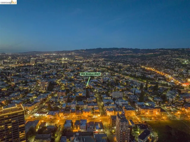 385 Jayne Ave 105, Oakland, California 94610