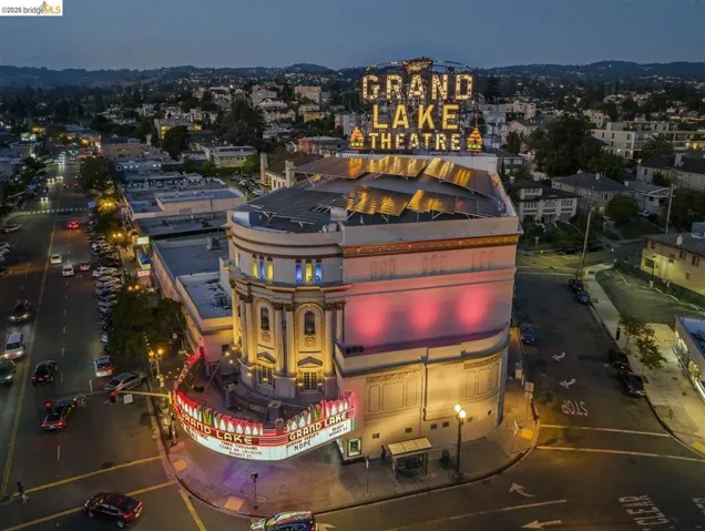 385 Jayne Ave 105, Oakland, California 94610
