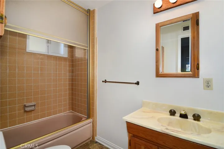 23518 Friar, Woodland Hills, California 91367