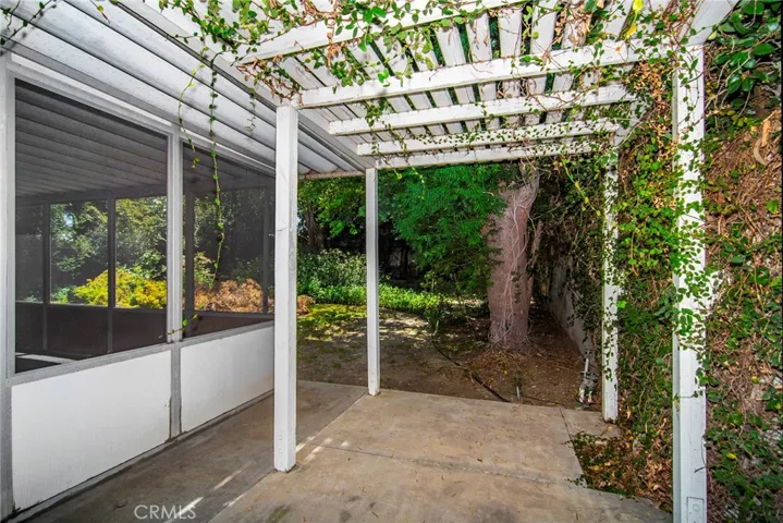 23518 Friar, Woodland Hills, California 91367