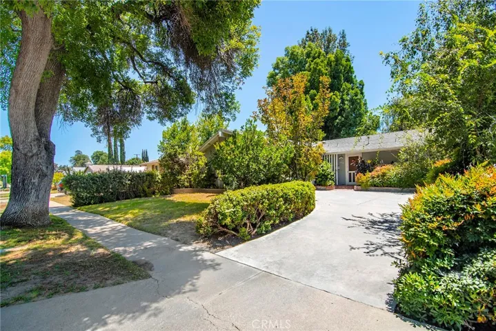 23518 Friar, Woodland Hills, California 91367