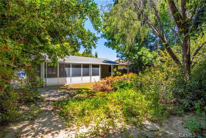 23518 Friar, Woodland Hills, California 91367
