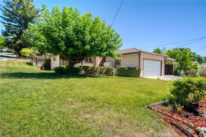 960 Sixth, Lakeport, California 95453