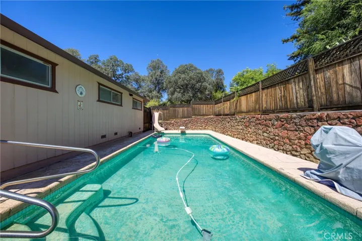 960 Sixth, Lakeport, California 95453