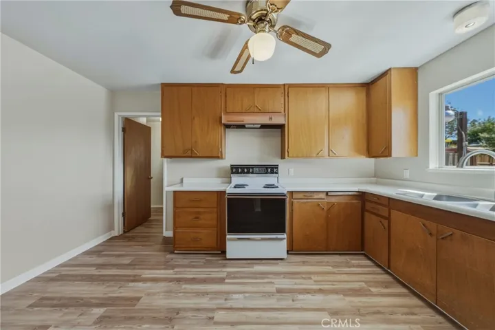 960 Sixth, Lakeport, California 95453