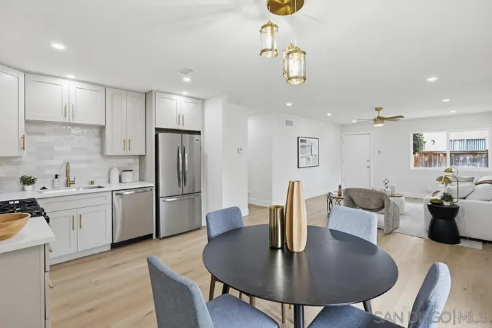 1316 W San Ysidro A, San Diego, California 92173